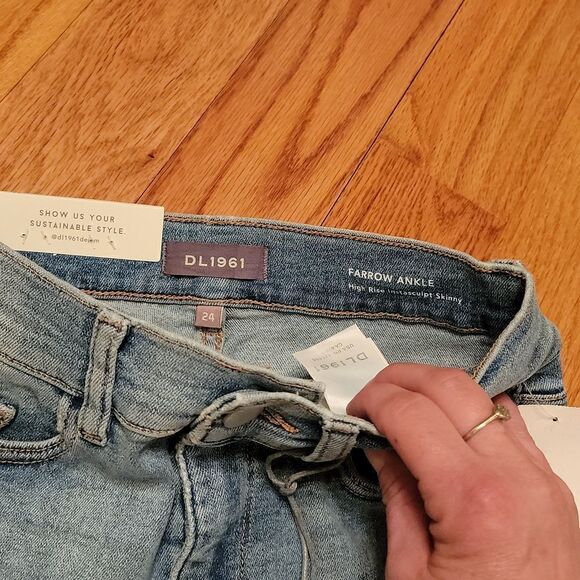 NWT DL1961 Farrow Instasculpt  High Waist Crop Sorrento Skinny Jeans Sz 24 $189 - Picture 9 of 10